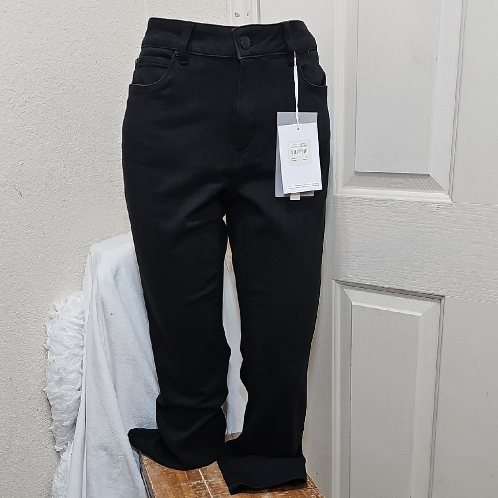 TAHARI Black Boot Cut Women's Jeans
